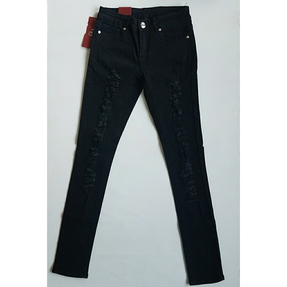 black distressed skinny jeans